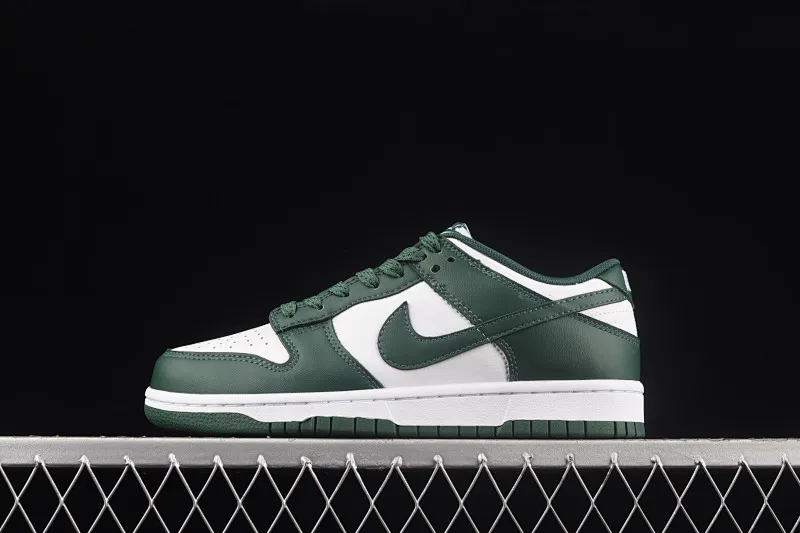 All categories Nk SB Dunk series Nk SB Dunk Low low-top sneakers F version special price Nk SB Dunk Low "Team Green" Michigan white green Dunk series low-top casual sports skateboard shoes DD1391-101